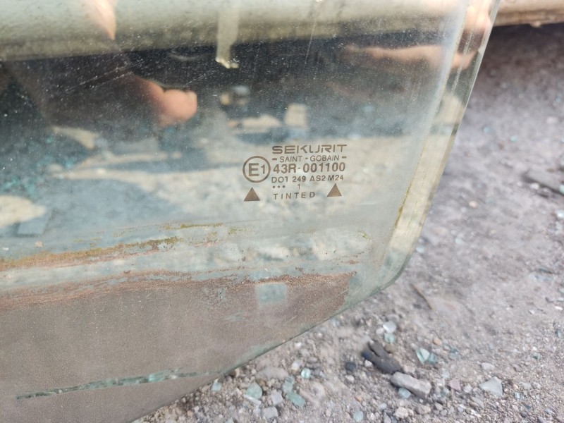 Recambio de luna delantera izquierda para seat ibiza ii (6k1) 1.9 tdi referencia OEM IAM 6K4845201C  