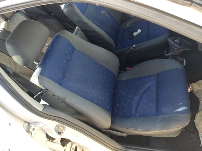 Recambio de asiento delantero derecho para seat ibiza ii (6k1) 1.9 tdi referencia OEM IAM 6062ADD  