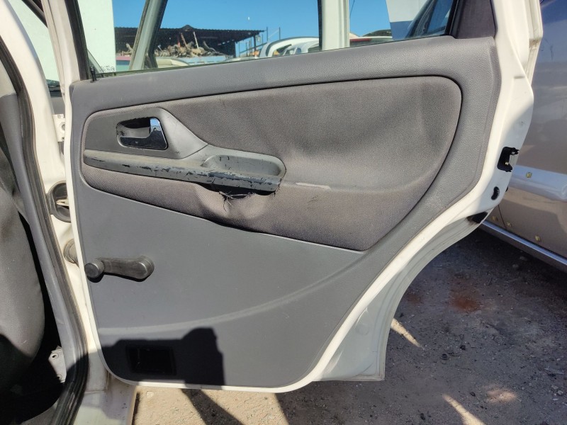 Recambio de guarnecido puerta trasera derecha para seat ibiza ii (6k1) 1.9 tdi referencia OEM IAM   