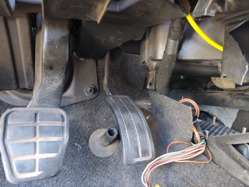Recambio de pedal acelerador para seat ibiza ii (6k1) 1.9 tdi referencia OEM IAM 6N1721509A  