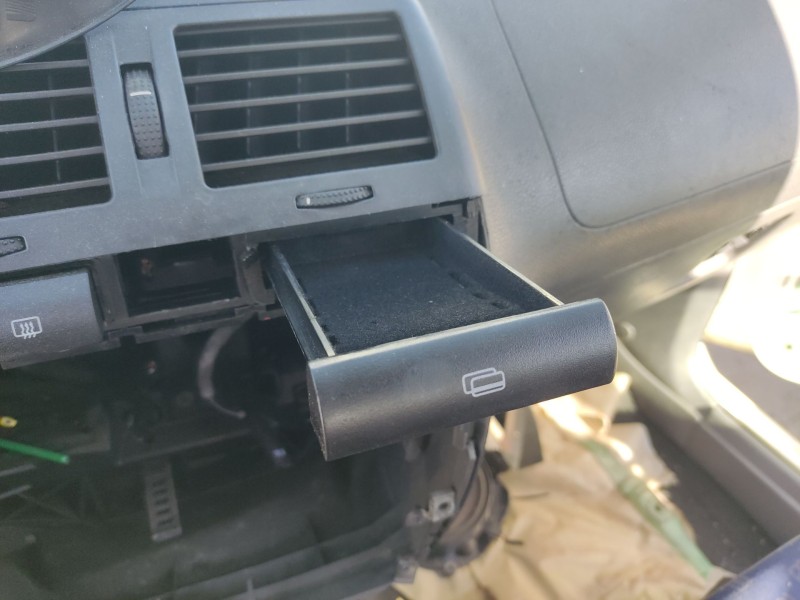 Recambio de guantera para seat ibiza ii (6k1) 1.9 tdi referencia OEM IAM 6K0941561  