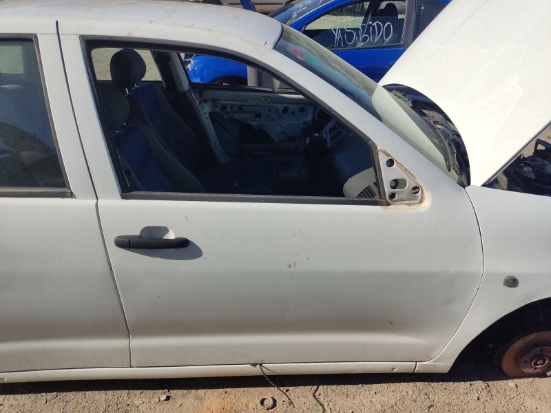 Recambio de puerta delantera derecha para seat ibiza ii (6k1) 1.9 tdi referencia OEM IAM 6K4831052C  