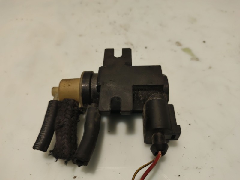 Recambio de valvula para audi a4 berlina (8e) referencia OEM IAM   