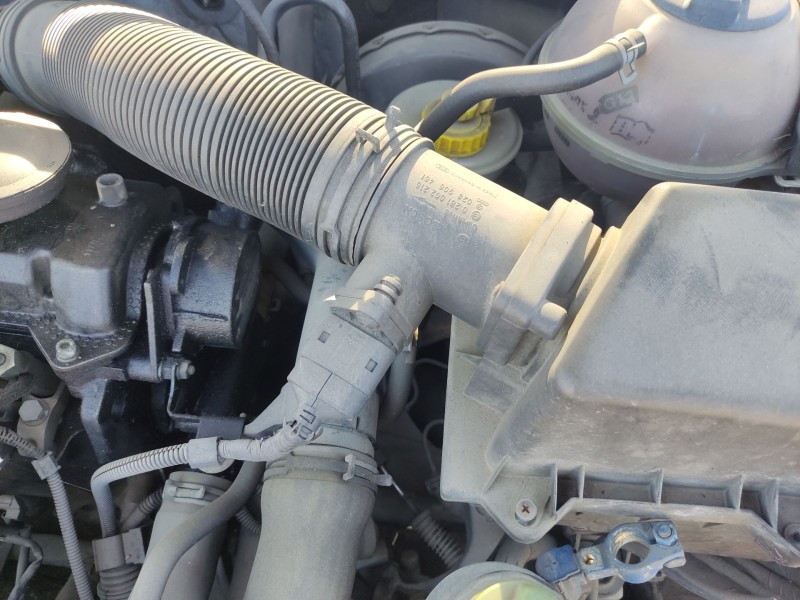 Recambio de caudalimetro para seat ibiza ii (6k1) 1.9 tdi referencia OEM IAM 028906461  0281002216