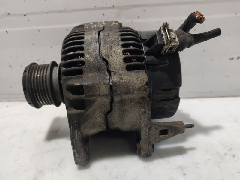 Recambio de alternador para audi a3 (8l) 1.9 tdi attraction referencia OEM IAM 038903018QX CAL10155GS 8EL012427541