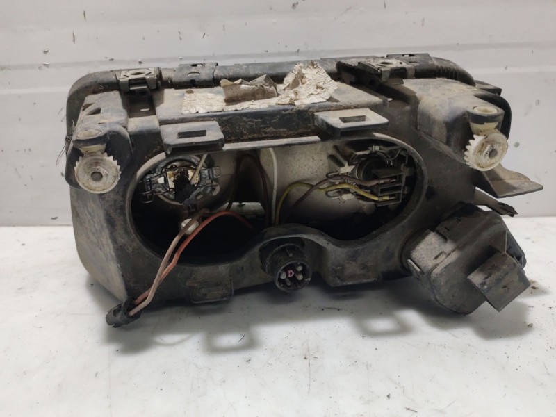 Recambio de faro derecho para audi a3 (8l) 1.9 tdi attraction referencia OEM IAM 8L0941030  