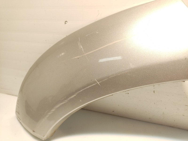 Recambio de aletin trasero derecho para hyundai tucson (jm) 2.0 referencia OEM IAM 877422E001  