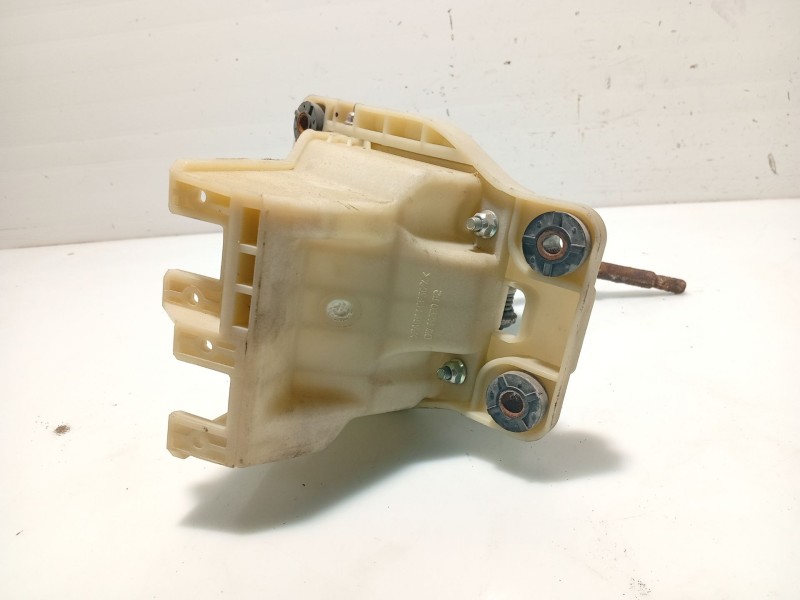 Recambio de palanca cambio para hyundai tucson (jm) 2.0 referencia OEM IAM 437202E000  
