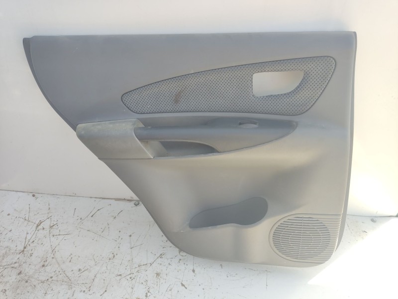 Recambio de guarnecido puerta trasera izquierda para hyundai tucson (jm) 2.0 referencia OEM IAM 833012E0312D  
