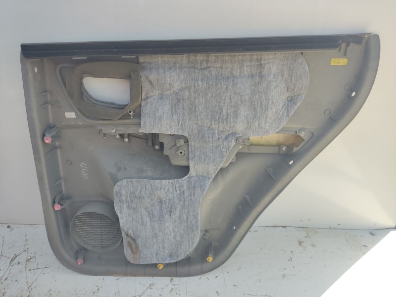 Recambio de guarnecido puerta trasera izquierda para hyundai tucson (jm) 2.0 referencia OEM IAM 833012E0312D  