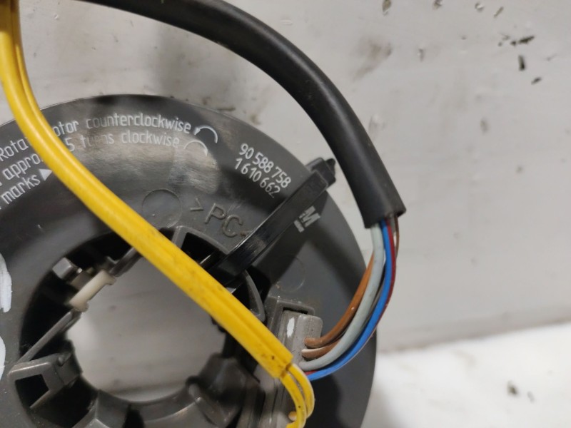 Recambio de anillo airbag para opel zafira a referencia OEM IAM 5199153 90588758 1610662