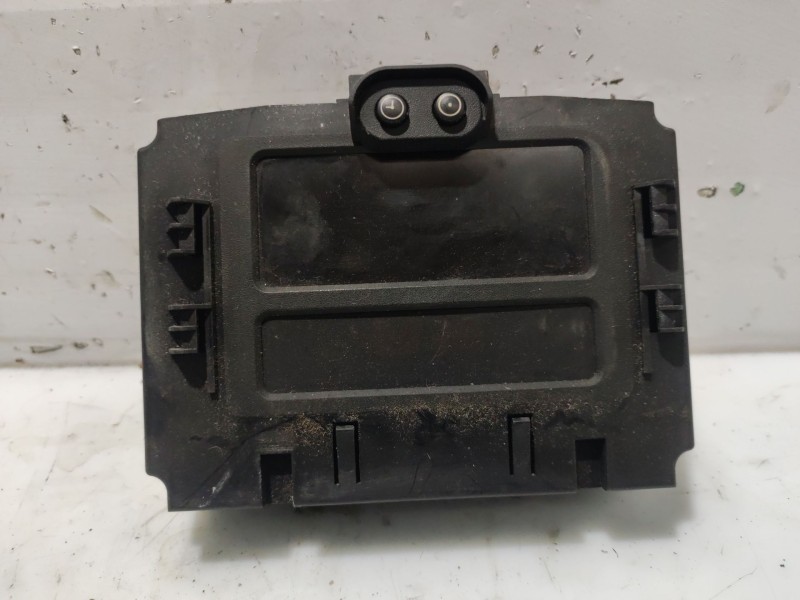 Recambio de pantalla multifuncion para opel zafira a referencia OEM IAM  090589755 5WK7470
