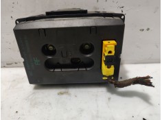 Recambio de pantalla multifuncion para opel zafira a referencia OEM IAM  090589755 5WK7470 2