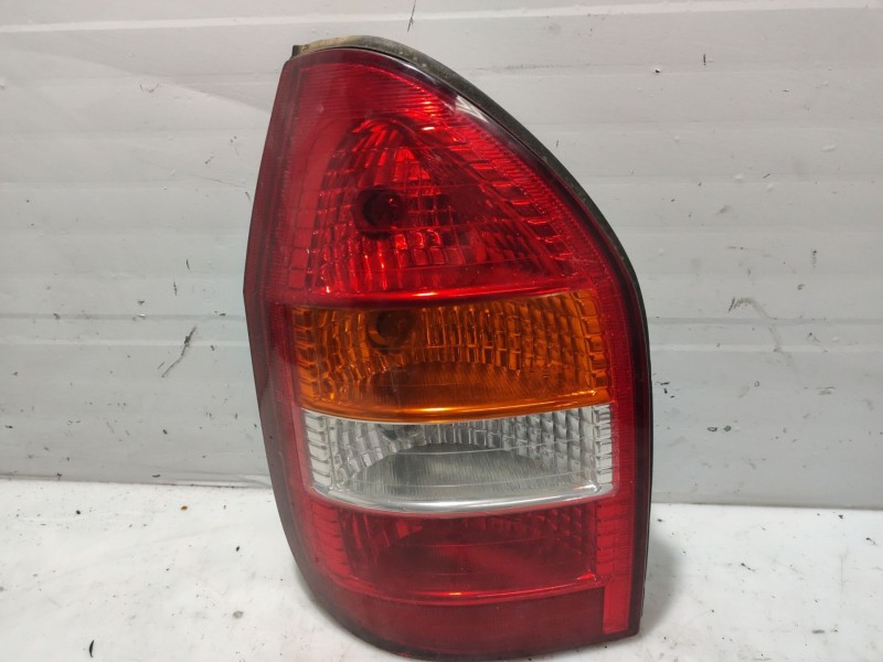 Recambio de piloto trasero izquierdo para opel zafira a referencia OEM IAM   