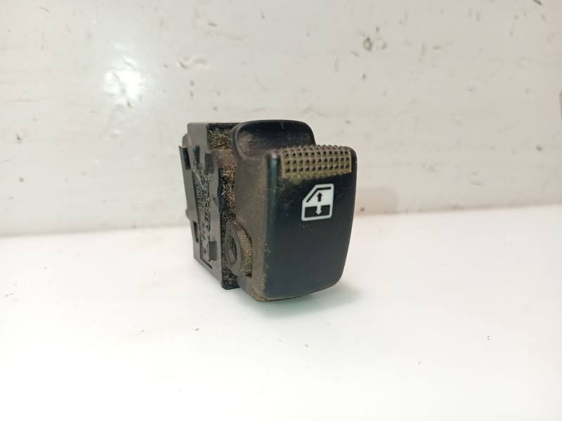 Recambio de mando elevalunas trasero derecho para hyundai tucson (jm) 2.0 referencia OEM IAM 935802E100DD  