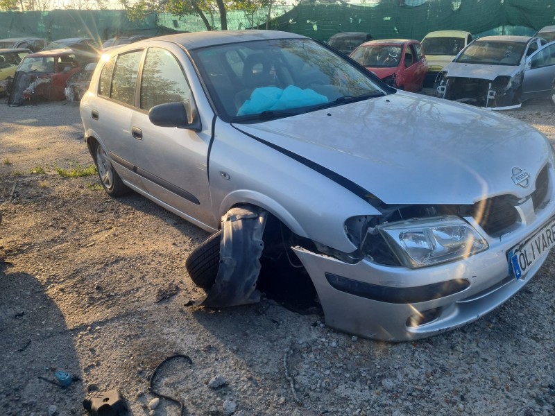 nissan almera ii hatchback (n16) del año 2001