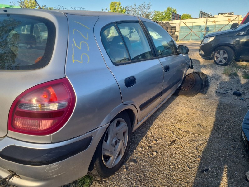 nissan almera ii hatchback (n16) del año 2001