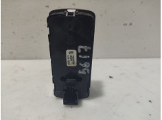 Recambio de mando elevalunas delantero izquierdo para opel vectra c gts (z02) 1.9 cdti (f68) referencia OEM IAM  13224058 687833 2