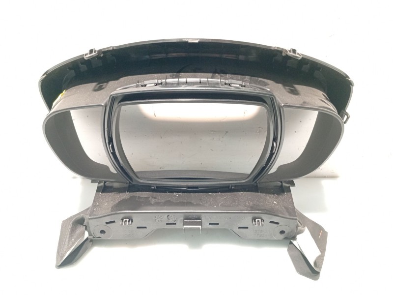 Recambio de moldura para renault kadjar (ha_, hl_) 1.6 dci 130 referencia OEM IAM   