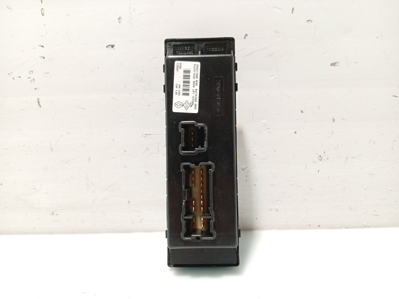 Recambio de mando elevalunas delantero izquierdo para renault kadjar (ha_, hl_) 1.6 dci 130 referencia OEM IAM 254011766R  15766