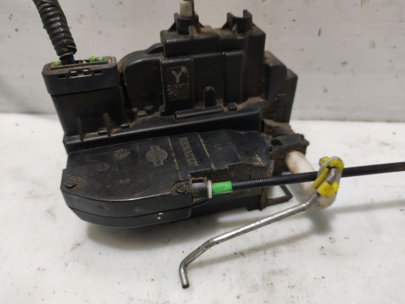 Recambio de cerradura puerta delantera izquierda para nissan micra (k12e) referencia OEM IAM 80501BG00A  