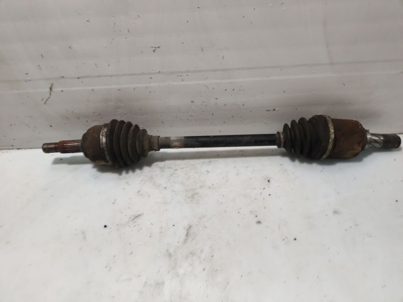 Recambio de transmision delantera izquierda para nissan micra (k12e) referencia OEM IAM 39101AY100  