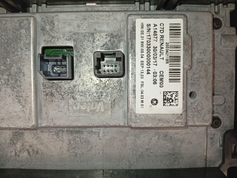 Recambio de pantalla multifuncion para renault kadjar (ha_, hl_) 1.6 dci 130 referencia OEM IAM 280342118R  17033000000144