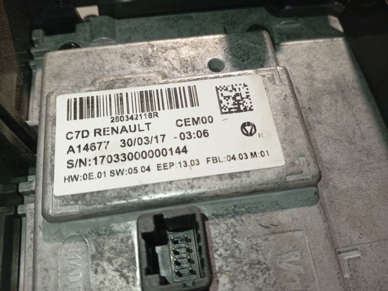 Recambio de pantalla multifuncion para renault kadjar (ha_, hl_) 1.6 dci 130 referencia OEM IAM 280342118R  17033000000144