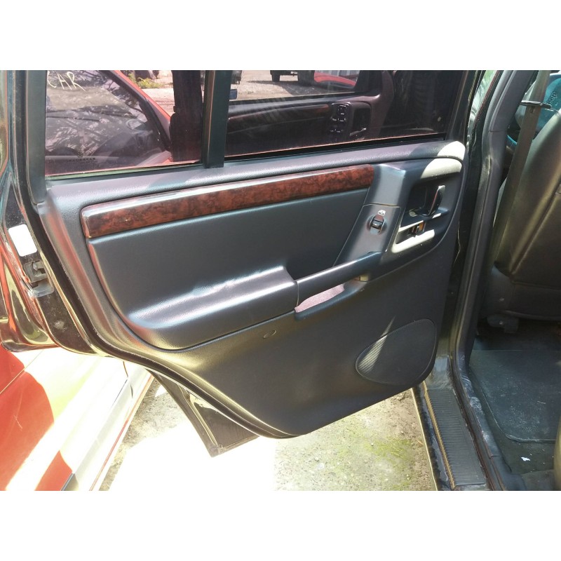 jeep cherokee (xj) 2.5 td   |   10.94 - ... | 1994 | 116 cv / 85 kw del año 1994