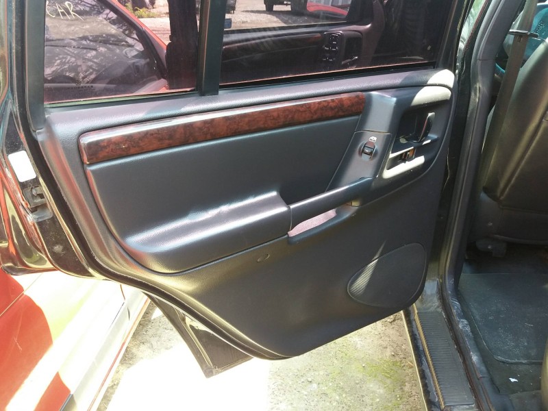 jeep cherokee (xj) 2.5 td   |   10.94 - ... | 1994 | 116 cv / 85 kw del año 1994