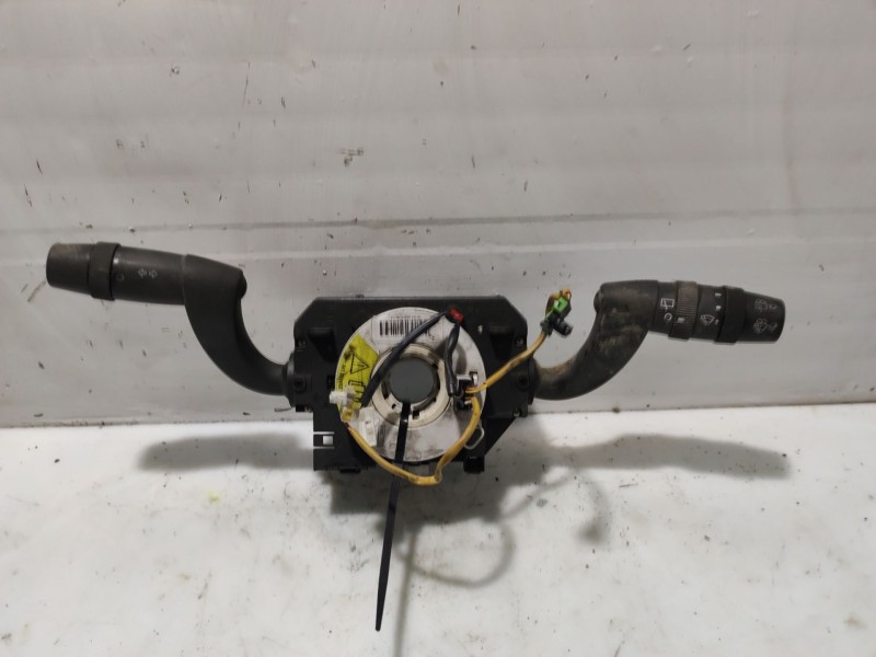 Recambio de mando volante para fiat idea (135) 1.3 jtd cat referencia OEM IAM 735400933  