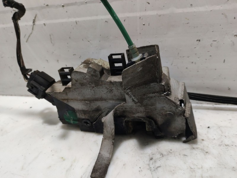 Recambio de cerradura puerta delantera derecha para fiat idea (135) 1.3 jtd cat referencia OEM IAM   