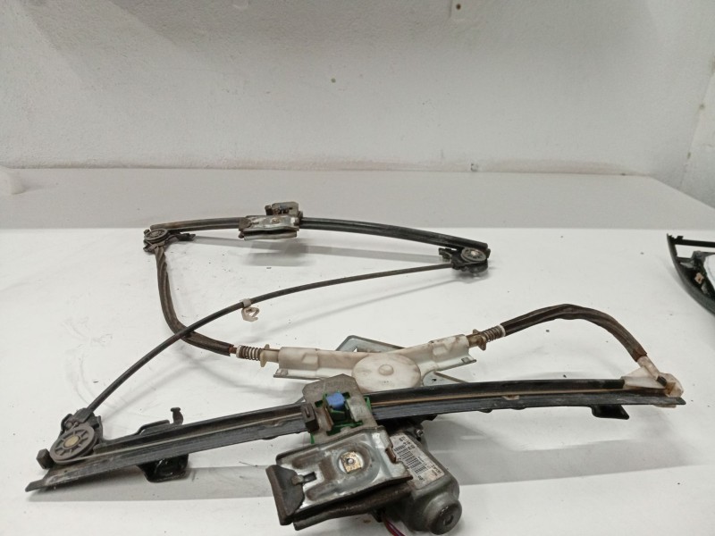 Recambio de elevalunas delantero izquierdo para seat ibiza ii (6k1) 1.9 sdi referencia OEM IAM 6K4837401P  