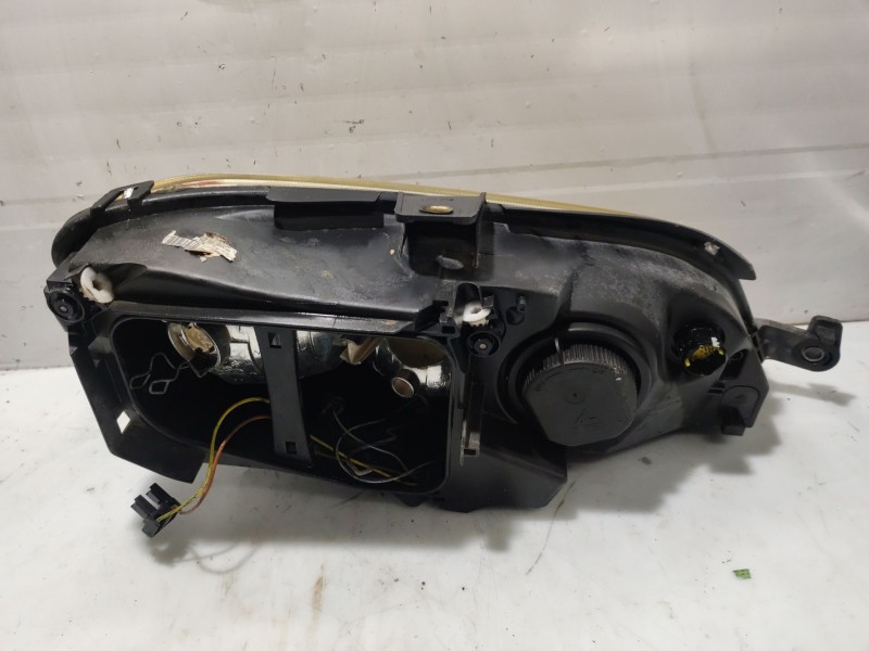 Recambio de faro derecho para fiat idea (135) 1.3 jtd cat referencia OEM IAM 51708729  