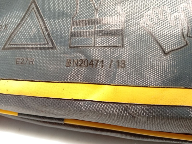 Recambio de triangulo emergencias para renault kadjar (ha_, hl_) 1.6 dci 130 referencia OEM IAM 27R032738 N2047113 