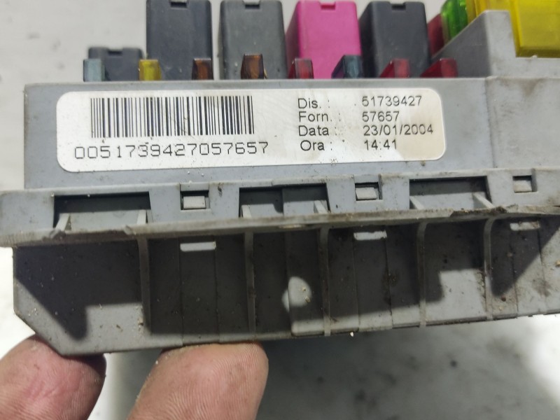 Recambio de caja reles / fusibles para fiat idea (135) 1.3 jtd cat referencia OEM IAM   