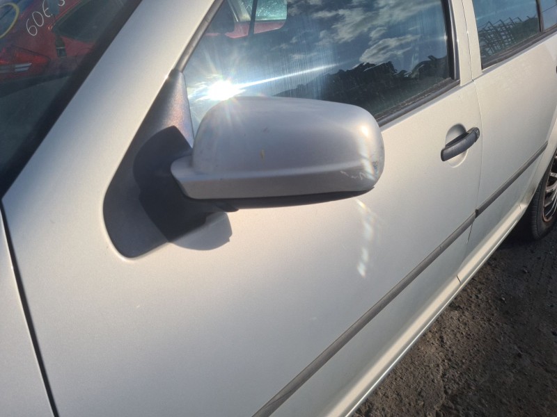 volkswagen golf iv (1j1) del año 2000