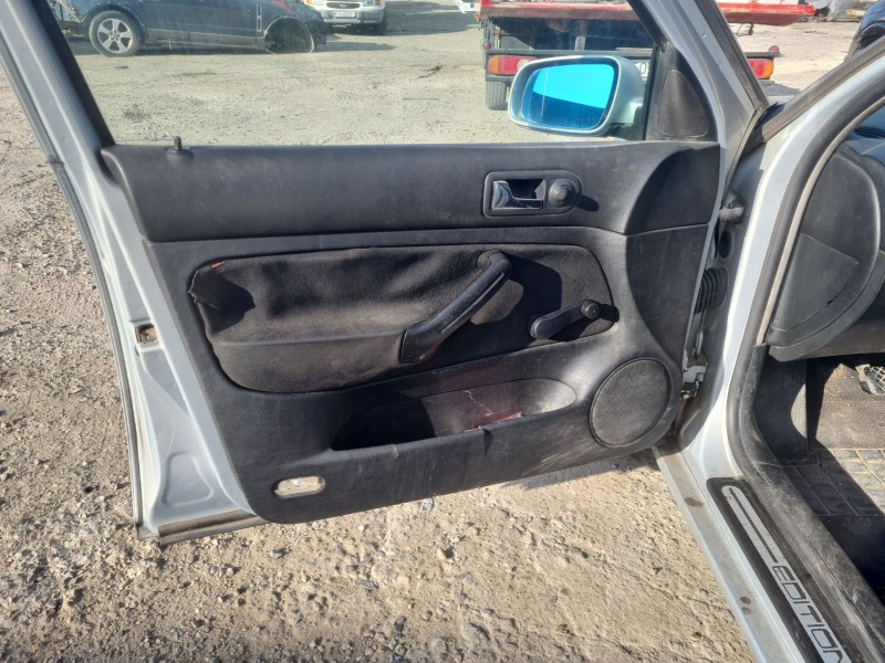 volkswagen golf iv (1j1) del año 2000