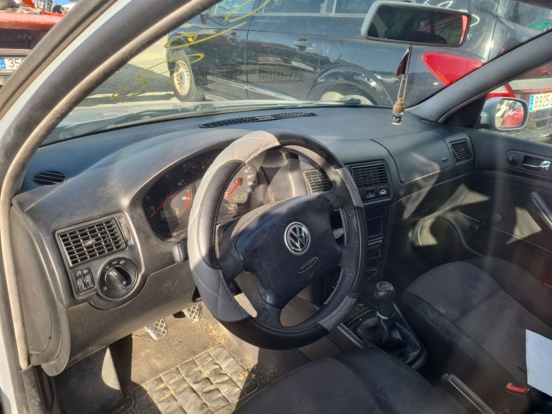 volkswagen golf iv (1j1) del año 2000