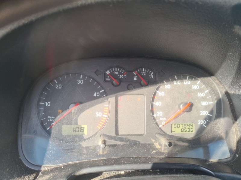 volkswagen golf iv (1j1) del año 2000