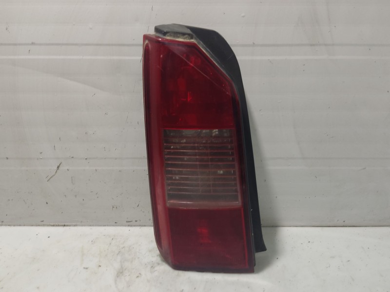 Recambio de piloto trasero izquierdo para fiat idea (135) 1.3 jtd cat referencia OEM IAM 46829509  