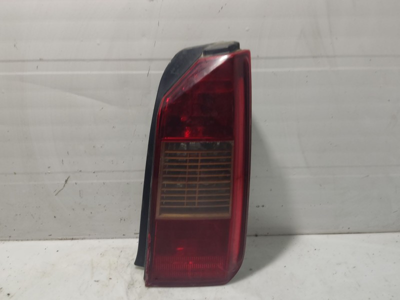 Recambio de piloto trasero derecho para fiat idea (135) 1.3 jtd cat referencia OEM IAM 46829508  