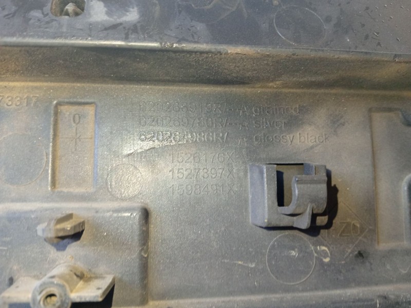 Recambio de spoiler paragolpes delantero para renault kadjar (ha_, hl_) 1.6 dci 130 referencia OEM IAM 620268919R 620269780R 620