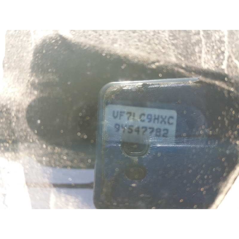 citroen c4 berlina 1.6 16v hdi   |   0.04 - ... | 2004 | 90 cv / 66 kw del año 2004