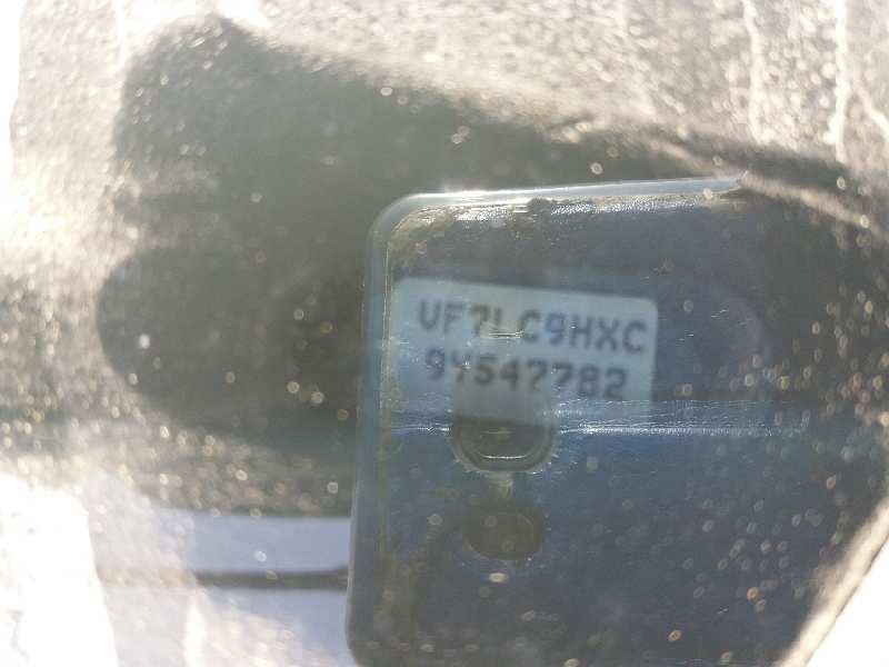 citroen c4 berlina 1.6 16v hdi   |   0.04 - ... | 2004 | 90 cv / 66 kw del año 2004