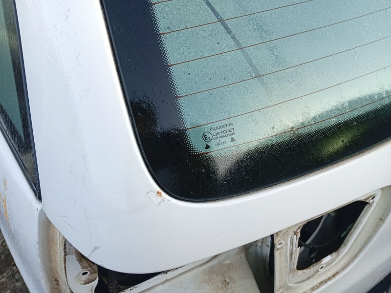 Recambio de porton trasero para seat ibiza ii (6k1) 1.9 sdi referencia OEM IAM 6K6827025D  