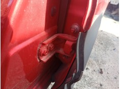 Recambio de bisagra puerta trasera izquierda para renault kadjar (ha_, hl_) 1.6 dci 130 referencia OEM IAM 804203984R  