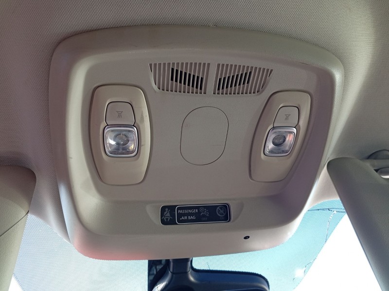 Recambio de luz interior delantera central para renault kadjar (ha_, hl_) 1.6 dci 130 referencia OEM IAM 969809871R  