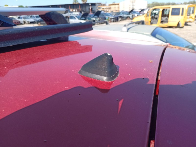 Recambio de base de antena para renault kadjar (ha_, hl_) 1.6 dci 130 referencia OEM IAM 282069033R 282069043R 