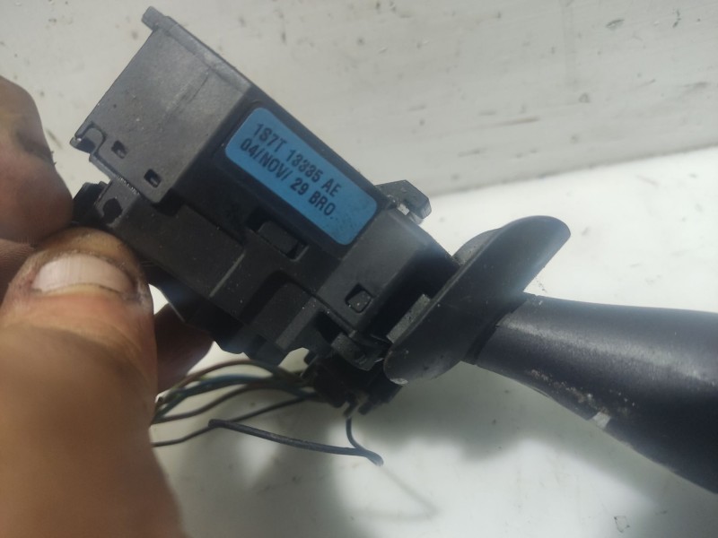 Recambio de mando intermitentes para ford fusion (cbk) 1.6 tdci cat referencia OEM IAM 1142542  